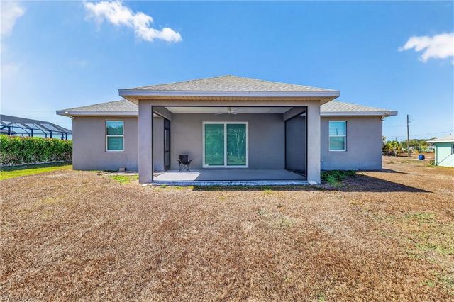 702 NORMAN AVE N, Lehigh Acres, FL 33971