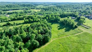 61 Mallard Dr, Indiana Twp, PA 15238