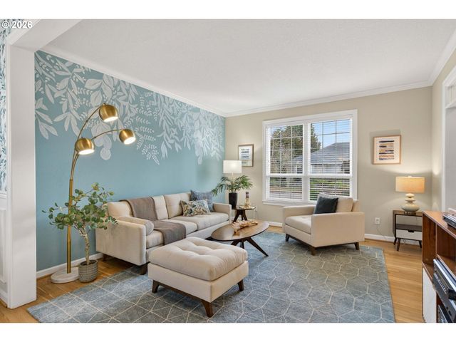 6033 Se BREWSTER Pl, Milwaukie, OR 97267