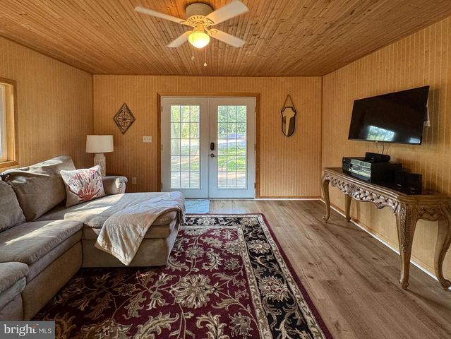 9 CRISTEEN CT, Lewes, DE 19958