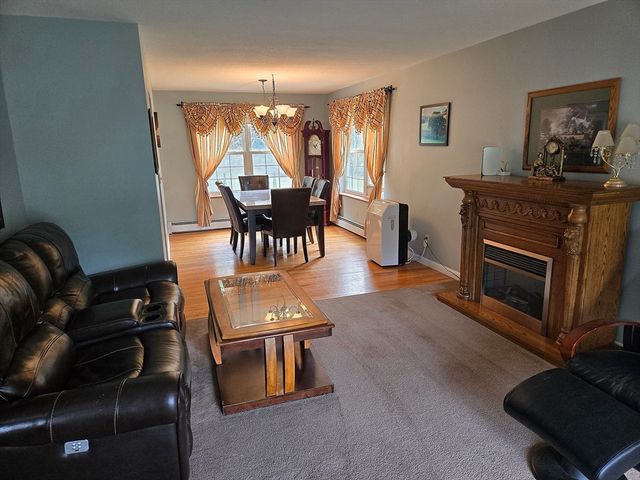 4 Jennifer, Pelham, NH 03076