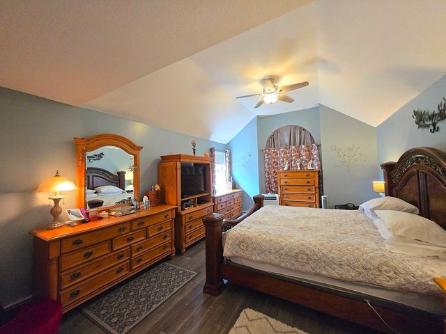 4 Jennifer, Pelham, NH 03076