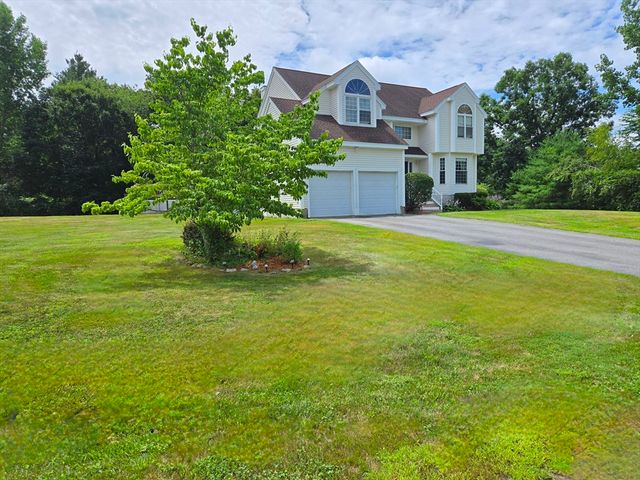 4 Jennifer, Pelham, NH 03076