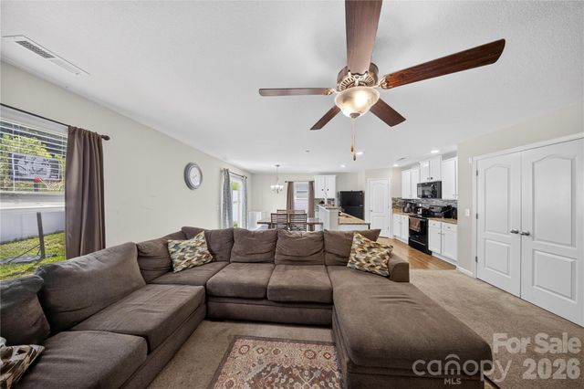 3361 Ellingford Road, Charlotte, NC 28214