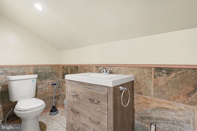 2314 COLES BLVD, Norristown, PA 19401