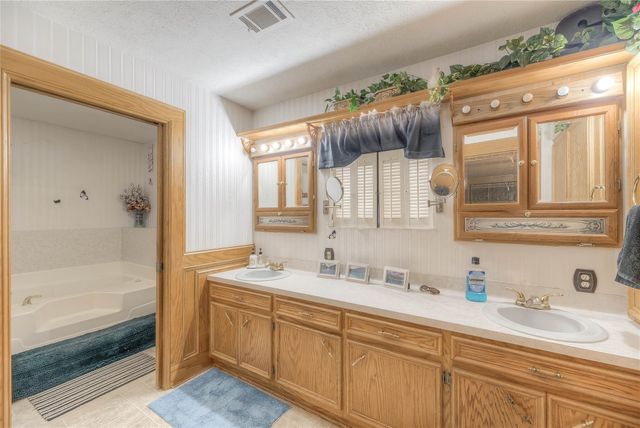 226 Sandy Drive Drive, Trinity, TX 75862