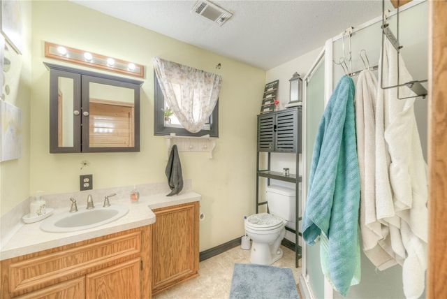 226 Sandy Drive Drive, Trinity, TX 75862