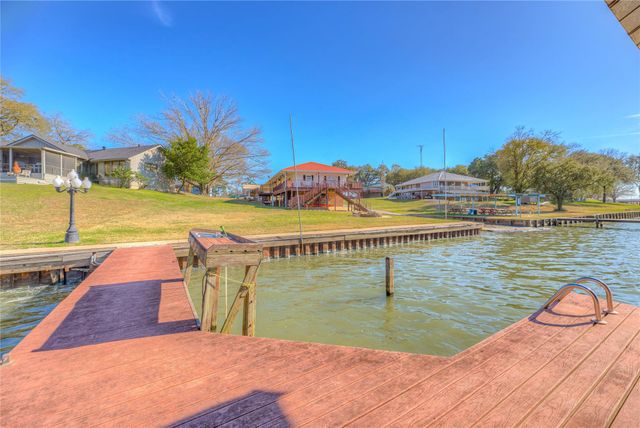 226 Sandy Drive Drive, Trinity, TX 75862