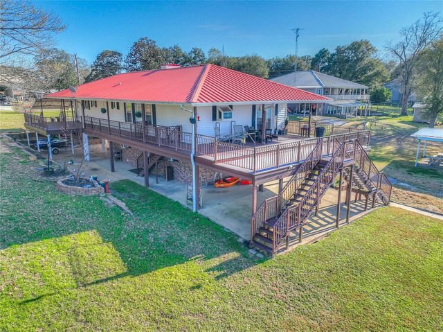 226 Sandy Drive Drive, Trinity, TX 75862