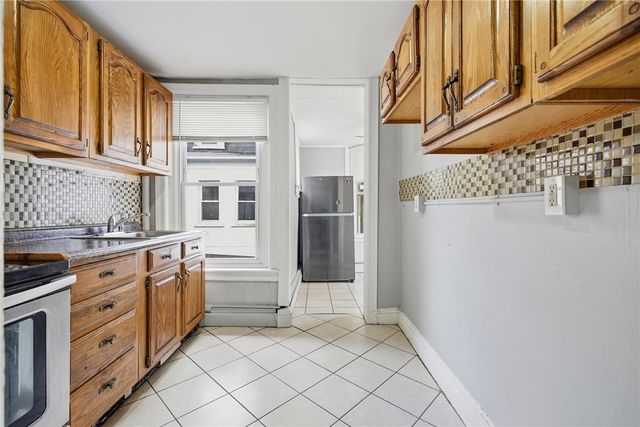 414 Wyandotte Street, Bethlehem City, PA 18015