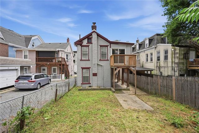 414 Wyandotte Street, Bethlehem City, PA 18015