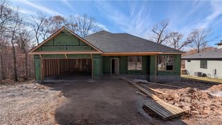 52 Claxton Drive, Bella Vista, AR 72714