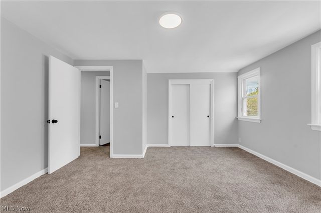5688 E 141st Street, Maple Heights, OH 44137