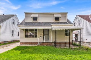5688 E 141st Street, Maple Heights, OH 44137