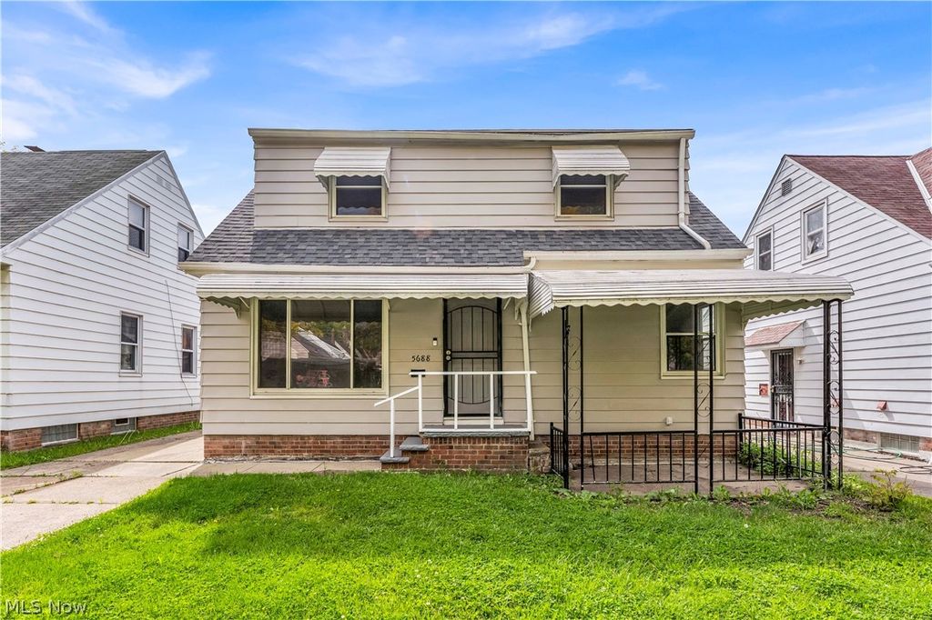 5688 E 141st Street, Maple Heights, OH 44137