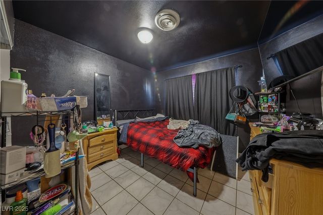 5808 Marka Drive, Las Vegas, NV 89108