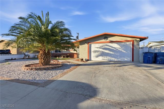 5808 Marka Drive, Las Vegas, NV 89108