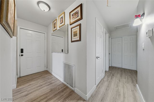 5808 Marka Drive, Las Vegas, NV 89108