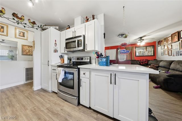 5808 Marka Drive, Las Vegas, NV 89108