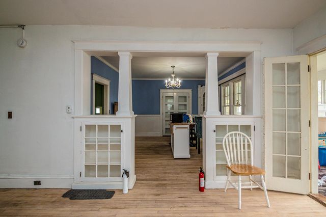 42 Elm Street, Lunenburg, VT 05906