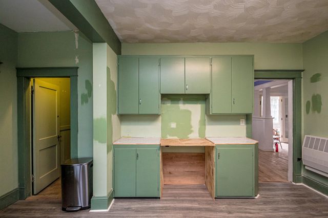 42 Elm Street, Lunenburg, VT 05906