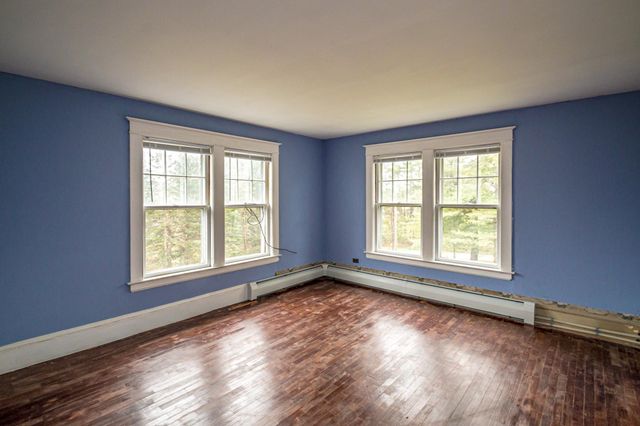 42 Elm Street, Lunenburg, VT 05906