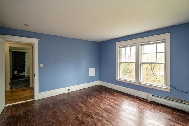 42 Elm Street, Lunenburg, VT 05906