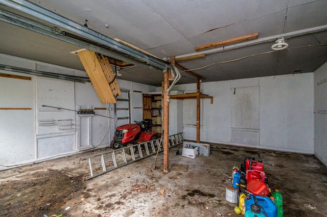 42 Elm Street, Lunenburg, VT 05906