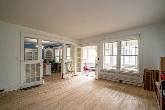 42 Elm Street, Lunenburg, VT 05906