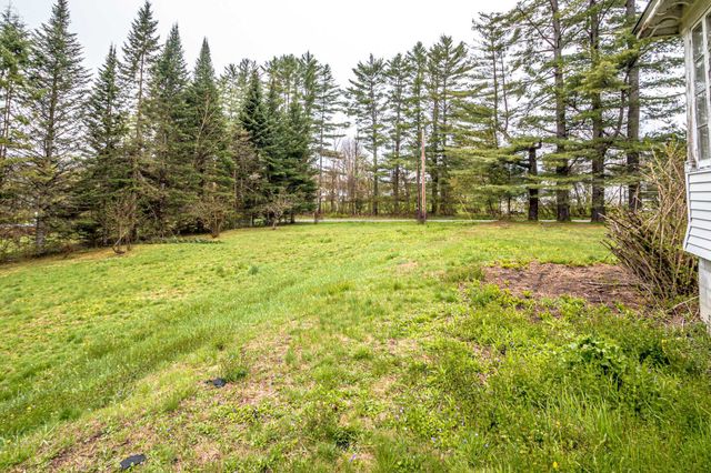 42 Elm Street, Lunenburg, VT 05906