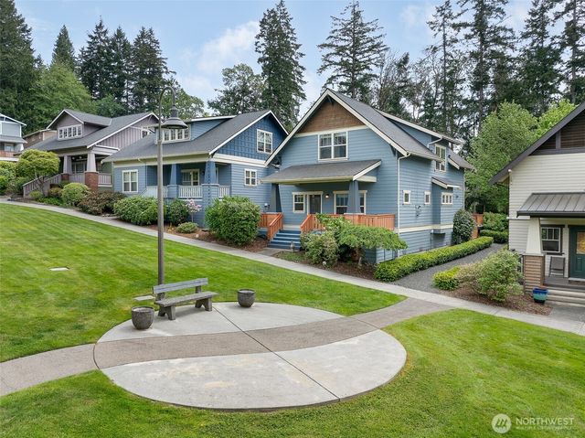 1723 Bungalow Way NE, Poulsbo, WA 98370