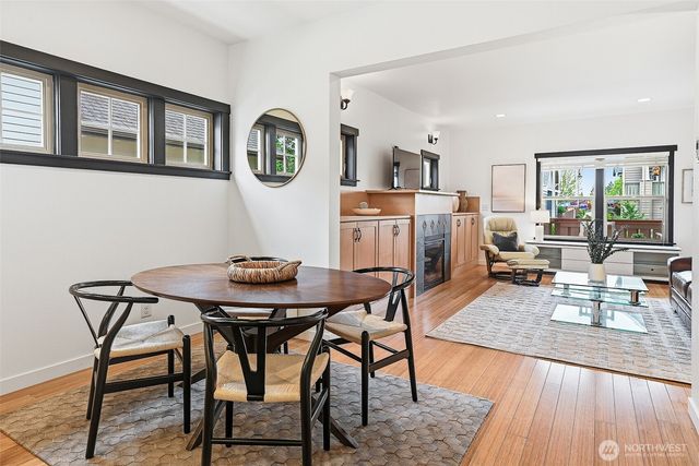 1723 Bungalow Way NE, Poulsbo, WA 98370