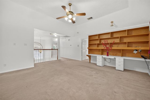 2103 Five Iron Drive, Houston, TX 77089