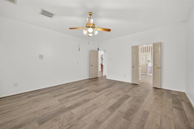 2103 Five Iron Drive, Houston, TX 77089