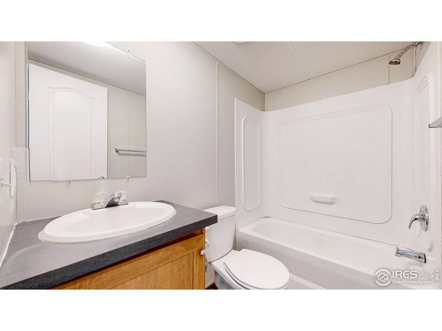 2920 Foxtail Ln 334, Evans, CO 80620