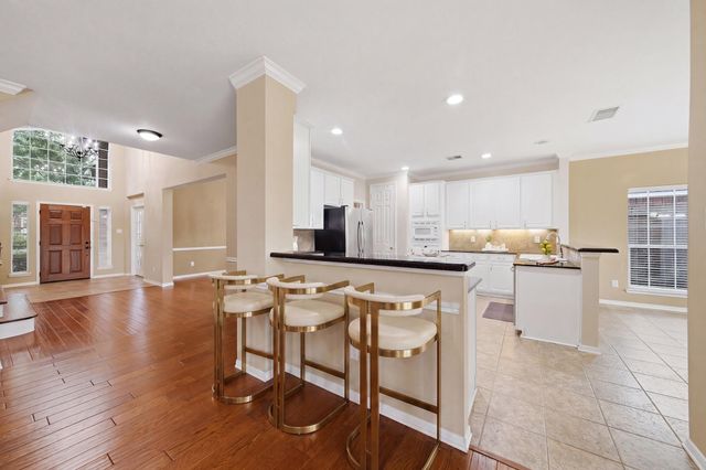 316 Overlook Drive, Friendswood, TX 77546