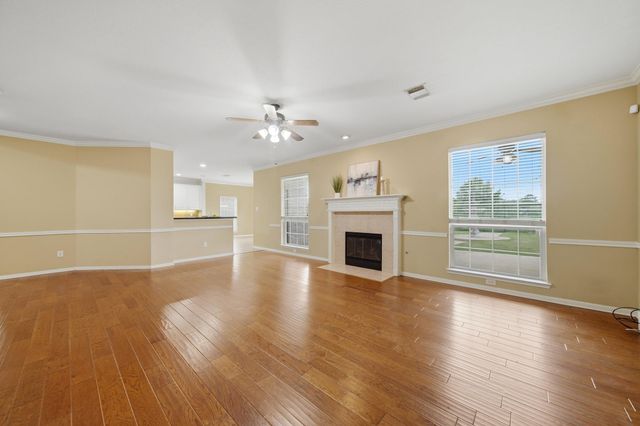 316 Overlook Drive, Friendswood, TX 77546