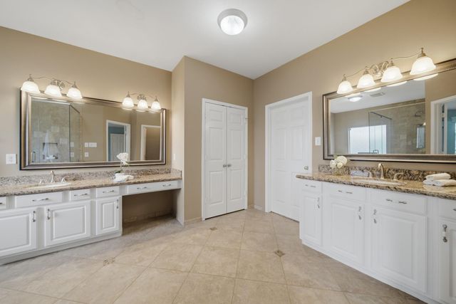 316 Overlook Drive, Friendswood, TX 77546