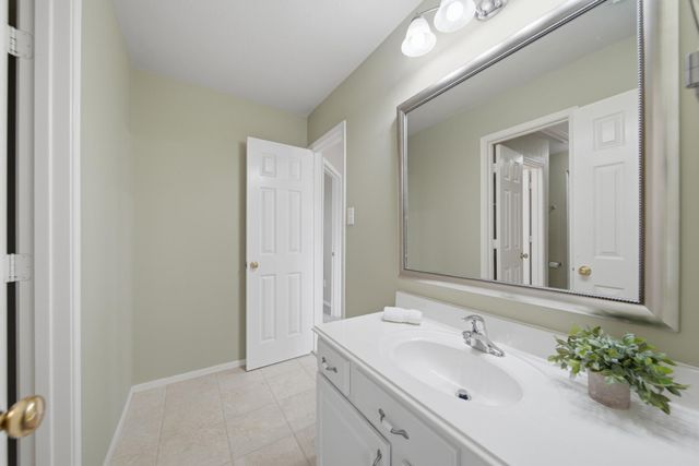 316 Overlook Drive, Friendswood, TX 77546