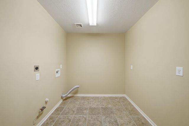 316 Overlook Drive, Friendswood, TX 77546