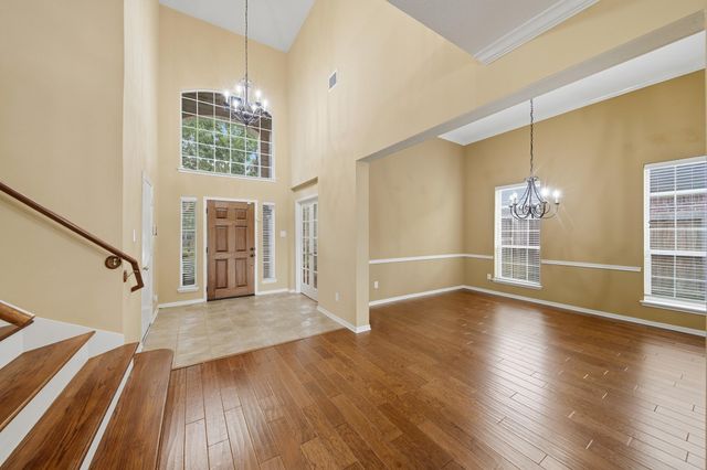 316 Overlook Drive, Friendswood, TX 77546