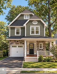 7 E Walnut Street E, Metuchen, NJ 08840