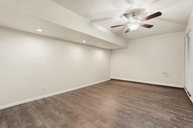 16235 Cutten Road, Houston, TX 77070