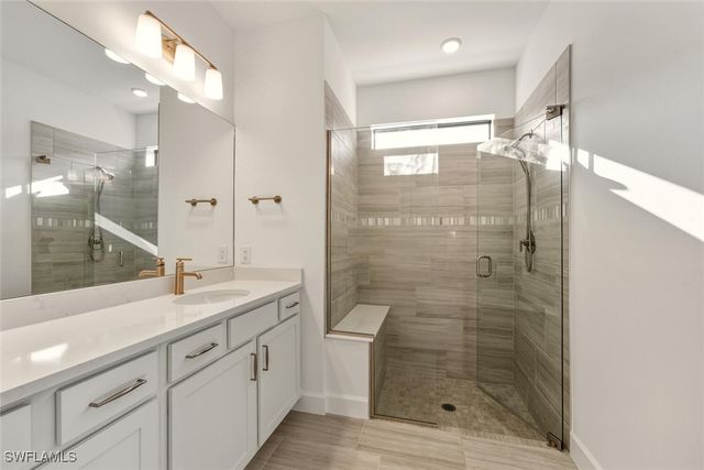 1873 Amador CT, Naples, FL 34120