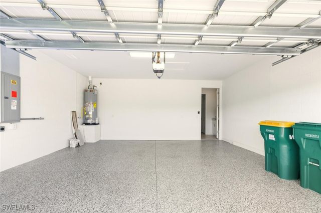 1873 Amador CT, Naples, FL 34120