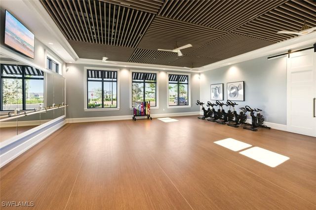 1873 Amador CT, Naples, FL 34120