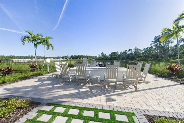 1873 Amador CT, Naples, FL 34120