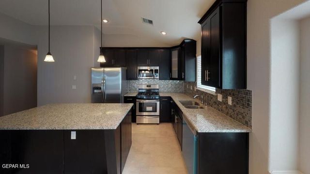 804 KERCONELL Road, El Paso, TX 79928
