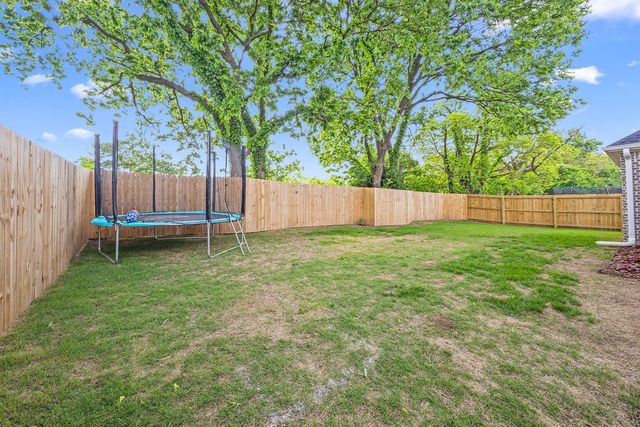 1302 Christman Street, Pea Ridge, AR 72751