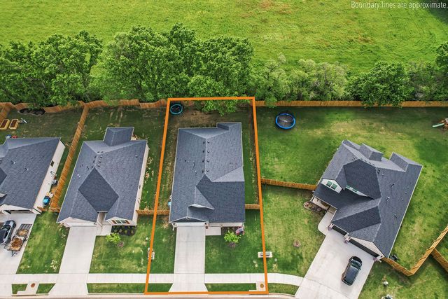 1302 Christman Street, Pea Ridge, AR 72751
